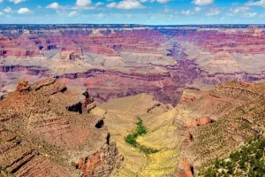 Απομακρύνθηκαν τουρίστες από το Γκραν Κάνιον λόγω πυρκαγιάς