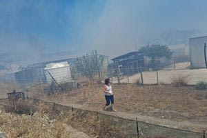 Ζημιές σε δύο θερμοκήπια άφησε πίσω της η φωτιά στην Ιεράπετρα