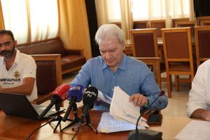 Τι απαντούν οι εργαζόμενοι στην υπηρεσία Καθαριότητας στο σχέδιο της δημοτικής αρχής