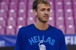 Ευρωμπάσκετ U20-Καλούδης: «Εκπροσωπούμε τη χώρα μας και πρέπει να κάνουμε τα πάντα για την 5η θέση»