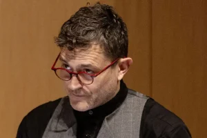 Γιώργος Καραμίχος: «Ντροπή σας» γράφει ο ηθοποιός μετά από ψευδές δημοσίευμα για την υγεία του