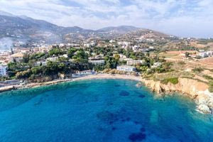 Κλαδισός, η παραλία – κρυμμένο διαμάντι κοντά στο Ηράκλειο