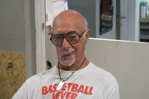 Πέθανε ο «ζογκλέρ» του ελληνικού μπάσκετ Αλέκος Κοντοβουνήσιος