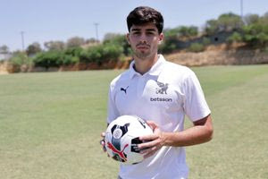 Κωστούλας: “Περίμενα πως και πως να έρθω στο νησί – Ο ΟΦΗ έχει υψηλούς στόχους”