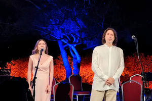 «Ζωή στον Λόφο μας» στο Καταλαγάρι: Πάνω από δύο χιλιάδες θεατές στον λόφο της Παλιόχωρας