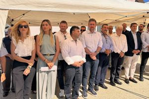 Ο Δήμος Μαλεβιζίου τίμησε τη μνήμη των ηρώων καταδρομέων Νικόλαου Καβροχωριανού και Ηλία Τούλη