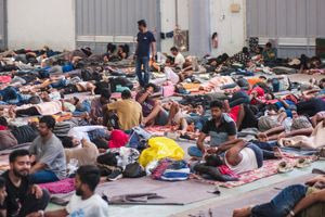 Χανιά: Απόγνωση για τους 580 «ξεχασμένους»  μετανάστες στην Αγιά – Αποχώρησαν υγειονομικοί