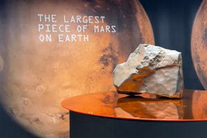 Ο μεγαλύτερος αρειανός μετεωρίτης βγαίνει σε δημοπρασία