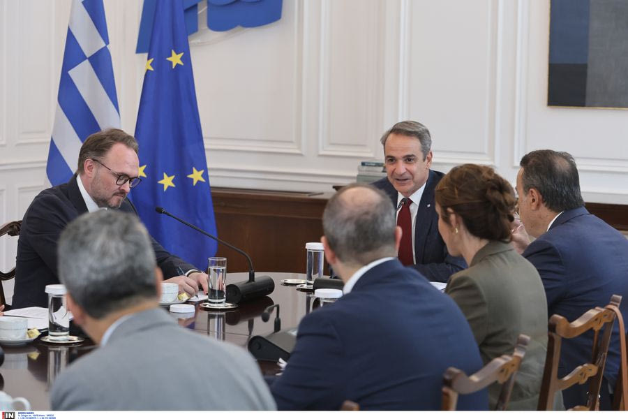 Συνάντηση Μητσοτάκη – Γιόργκενσεν: Να αποκτήσουμε λειτουργική αγορά ηλεκτρικής ενέργειας στην Ευρώπη
