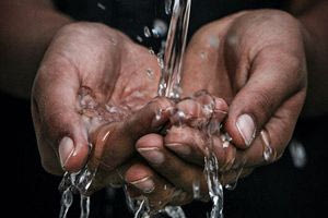 «Δεν έχουμε νερό»: Τι λέει σε επιστολή του κάτοικος του δήμου Μαλεβιζίου