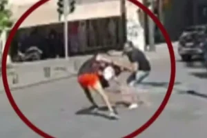 Ταξιτζής διαβεβαίωσε τουρίστα ότι η Αθήνα είναι ασφαλής και δευτερόλεπτα αργότερα έπεσε θύμα απόπειρας κλοπής