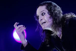 Ozzy Osbourne: «Ο Πρίγκιπας του Σκότους» που έφερε την ροκ μουσική στο φως – Tο τελευταίο «ευχαριστώ» στους θαυμαστές του
