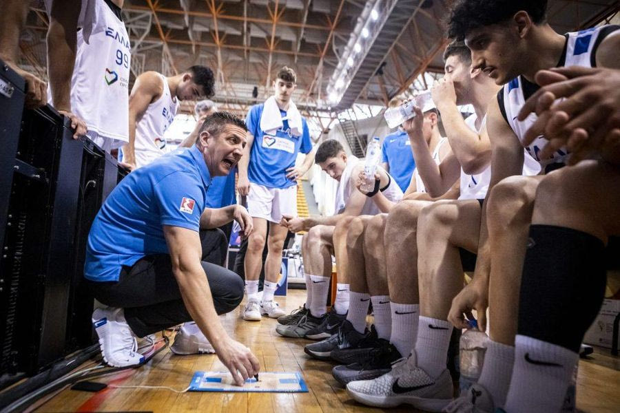 Εθνική νέων ανδρών μπάσκετ: “Σήμερα δεν ήμασταν τόσο έτοιμοι όσο η Γαλλία”λέει ο Σαμοντούροβ