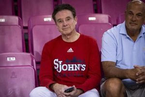 Ηράκλειο – Ευρωμπάσκετ U20: Ο θρύλος Ρικ Πιτίνο είδε από κοντά το Ελλάδα – Τσεχία