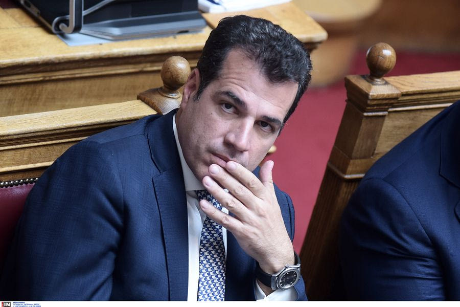 Πλεύρης: Δεν θα ανεχτούμε εισβολή με βάρκες από τη Λιβύη – Δραστική μείωση των επιδομάτων σε όλους τους αλλοδαπούς