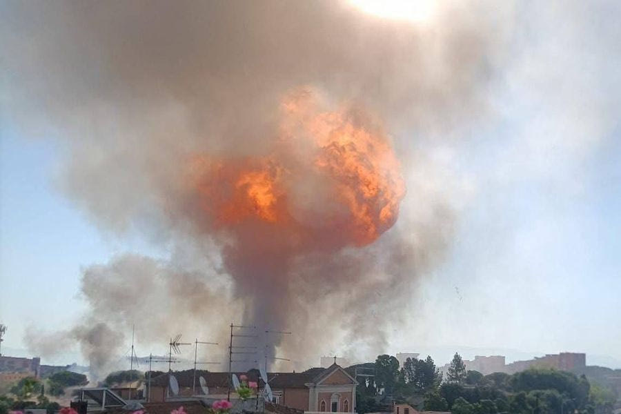 Πολλοί τραυματίες από έκρηξη σε βενζινάδικο στη Ρώμη