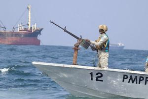 Δύο αγνοούμενοι μετά την επίθεση των Χούθι στο ελληνόκτητο «Eternity C» στην Ερυθρά θάλασσα