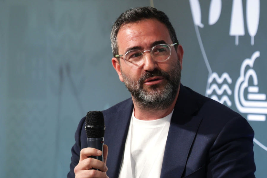 Ξανά στη θέση τους τα κολωνάκια στην 62 Μαρτύρων