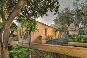 Νεώτερο μνημείο ανακηρύχθηκε το πατρικό σπίτι του Μίκη Θεοδωράκη στον Γαλατά Χανίων