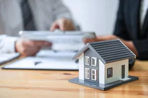 Στεγαστική πίστη: Με θετικούς ρυθμούς άνω του 20% οι νέες εκταμιεύσεις δανείων το 2025 στην Ελλάδα