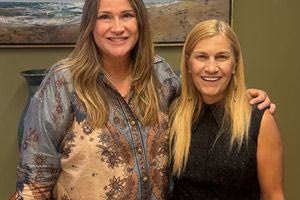 Με την πρόεδρο του ΙΝΕΔΙΒΙΜ συναντήθηκε η Σέβη Βολουδάκη – Στο επίκεντρο η κοινωνική ένταξη και η στήριξη των νέων