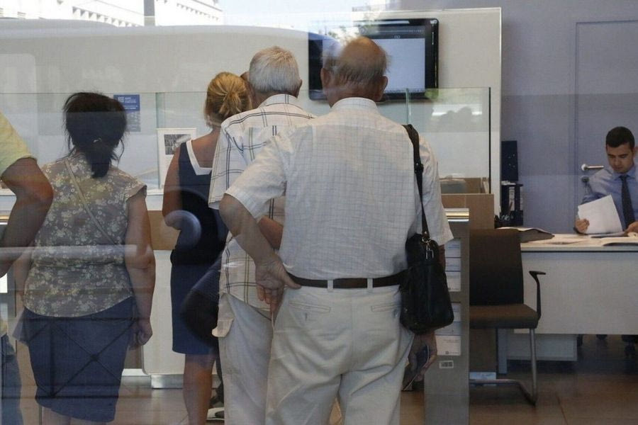 Συντάξεις: Ποιοι παίρνουν σύνταξη πριν από τα 62 έως το 2027