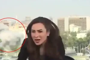 Συρία: Σε live μετάδοση η στιγμή της επίθεσης του Ισραήλ στο υπουργείο Άμυνας – «Τα βαριά χτυπήματα ξεκίνησαν» λέει ο Κατζ