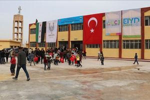 Ο Ερντογάν ανοίγει τουρκικά σχολεία στη Συρία