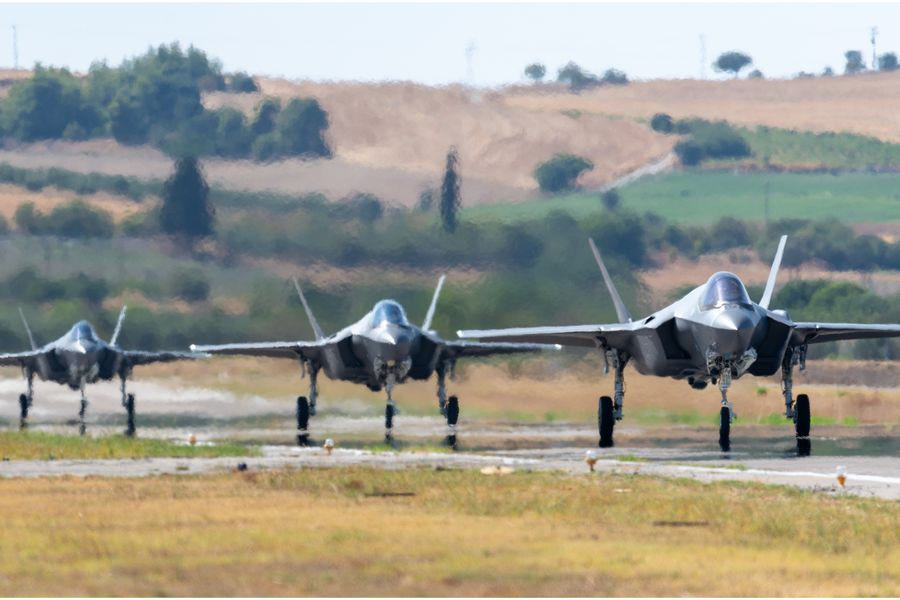 Τανάγρα: Είμαστε τουρίστες δήλωσαν οι τέσσερις Κινέζοι που κατηγορούνται για κατασκοπεία