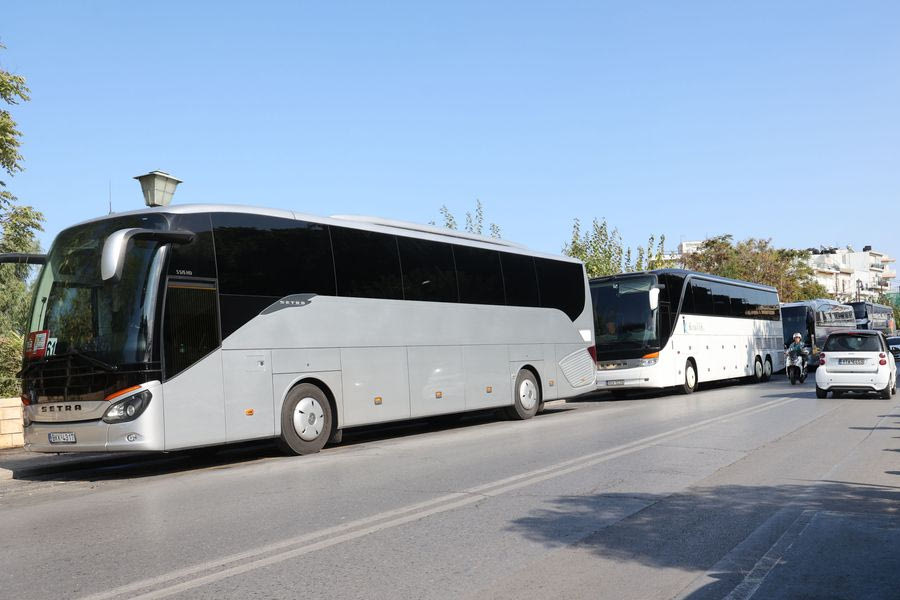 Ηράκλειο: «Ανασταλτικός παράγοντας για την κρουαζιέρα» – Οι ιδιοκτήτες τουριστικών λεωφορείων αντιδρούν στη μεταφορά της στάσης
