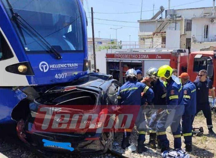Σύγκρουση συρμού του Προαστιακού με αυτοκίνητο στην Πάτρα – Απεγκλωβίστηκε ο οδηγός
