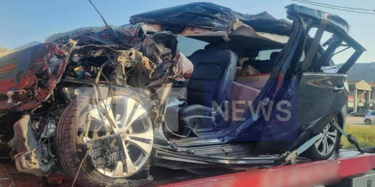 Αργολίδα: Τρεις νεκροί σε σφοδρή σύγκρουση ΙΧ με φορτηγό