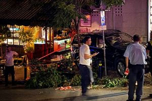 Πώς έγινε το τροχαίο στο Κολωνάκι: Συνελήφθη ο οδηγός του ΙΧ που έπεσε σε εστιατόριο και χτύπησε πελάτες