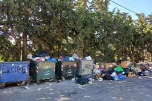 Έκκληση στον Δήμο Ηρακλείου για τα σκουπίδια στις Βασιλειές (φωτογραφίες)