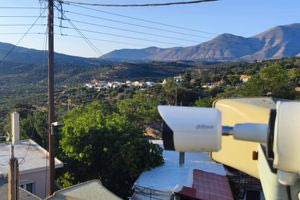 Ο Δήμος Βιάννου απέκτησε νέο μετεωρολογικό σταθμό και live κάμερα για την παρακολούθηση των καιρικών φαινομένων