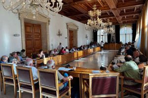 Αντιμέτωποι με πολιτικά πυρά η Δημοτική Αρχή  για το σχέδιο εμπλοκή ιδιώτη στη καθαριότητα με 8,5 εκ. για 4 χρόνια