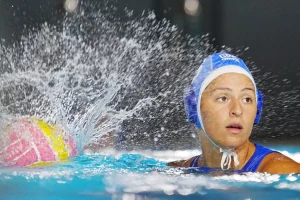 Με ήττα η πρεμιέρα της Εθνικής γυναικών πόλο στο Παγκόσμιο πρωτάθλημα υγρού στίβου