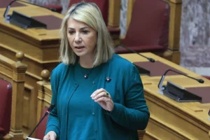 Στο Αυτόφωρο σήμερα ο δημοσιογράφος που συνελήφθη για εκβιασμό της Ζέττας Μακρή