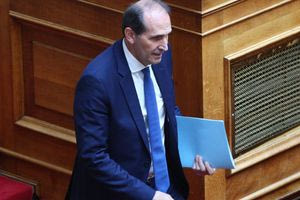 Το Σάββατο η κηδεία του Απόστολου Βεσυρόπουλου στην Αλεξάνδρεια Ημαθίας