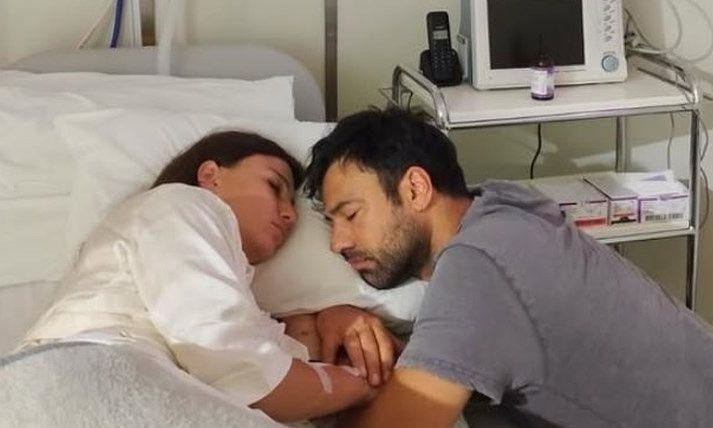 Ανδρέας Γεωργίου: Πατέρας για πρώτη φορά ο σκηνοθέτης – Γέννησε η σύζυγός του