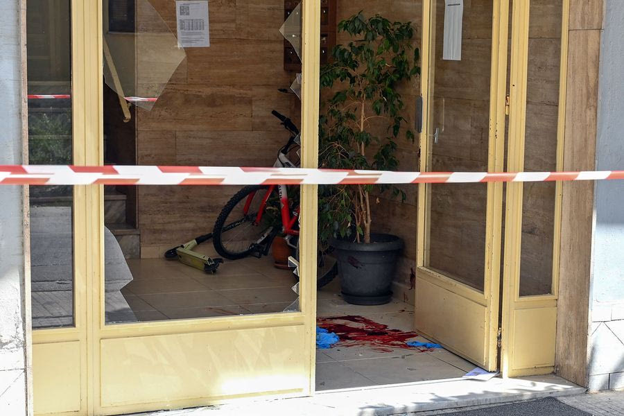 Γυναικοκτονία στον Βόλο: Αφαντος ο 40χρονος δράστης – Είχε εισαχθεί σε ψυχιατρείο τον περασμένο Ιούνιο