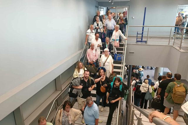 Μια πόλη 30.000 κατοίκων σε μια μέρα στο αεροδρόμιο Ηρακλείου: + 140% αυξημένη η κίνηση απο την Τουρκία