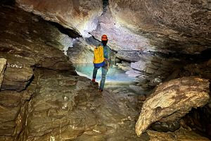 Χανιά: Βούτηξαν στα 1.100 μέτρα – Η βαθύτερη σπηλαιοεξερευνητική βουτιά που έχει γίνει στην Ελλάδα