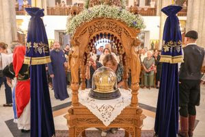 Πανηγυρικός Εσπερινός στον Άγιο Τίτο στο Ηράκλειο – φωτογραφίες