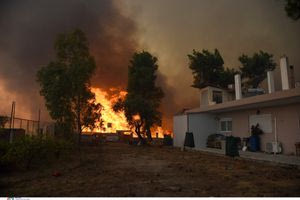 Ομολόγησε 19χρονος για εμπρησμό στα Συχαινά της Πάτρας – Τρεις συλλήψεις και μια προσαγωγή για τις φωτιές στην Αχαΐα