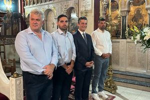 Ο Κωνσταντίνος Κεφαλογιάννης στον Εσπερινό του Αγίου Τίτου στο Τυμπάκι