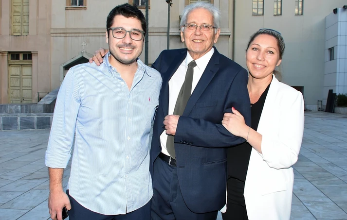 Η επιθυμία της οικογένειας του Δημήτρη Κωνσταντάρα για την κηδεία του – Η ανάρτηση του γιου του Λάμπρου