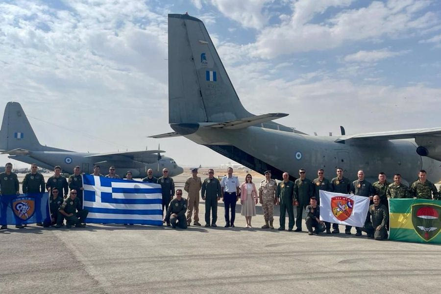 Η Ελλάδα στέλνει ανθρωπιστική βοήθεια με βασικά είδη διατροφής στη Γάζα