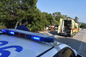 Μηχανή παρέσυρε και σκότωσε 67χρονη: Η γυναίκα ήταν μαζί με την 11χρονη εγγονή της