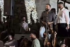 Τήνος: Το black out δεν «έσβησε» το πανηγύρι – Βίντεο